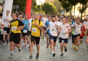 Duisburger-Firmenlauf-2016-–-Unter-schwersten-Bedingungen